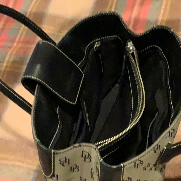 Dooney and Bourke vintage canvas satchel. - Picture 2 of 8